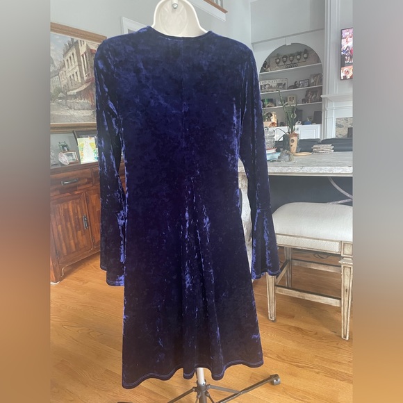 Karen Kane crushed velvet like new dress. Size sm - Picture 2 of 5